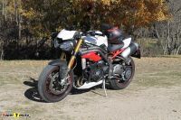 SpeedTripleR2017_03