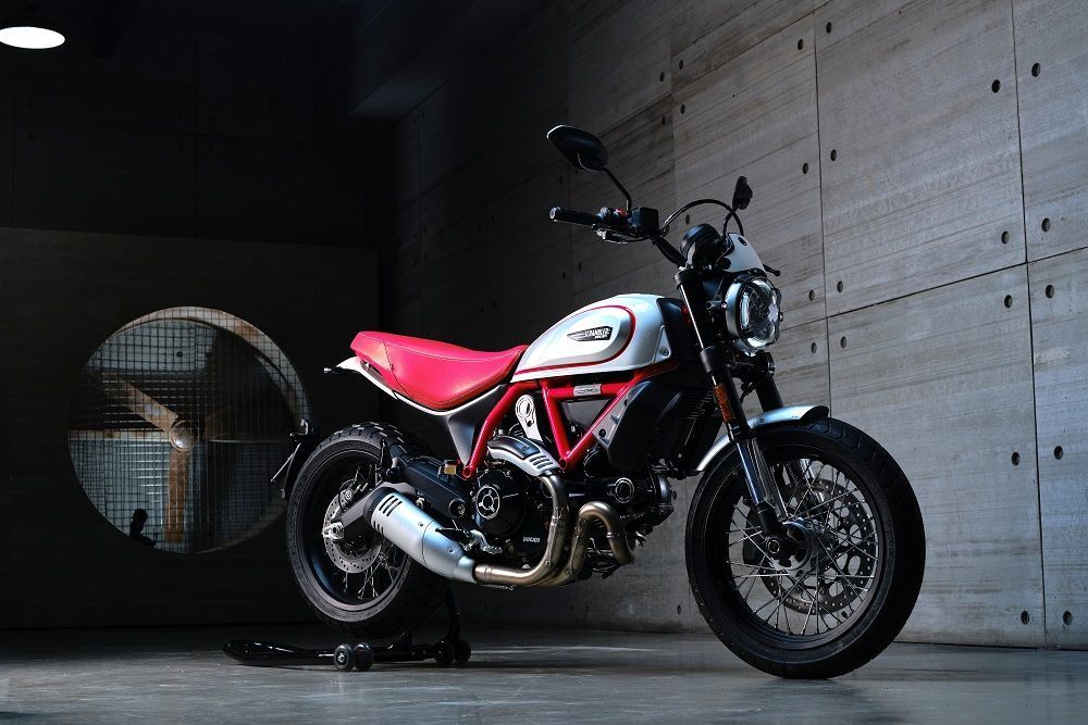 08 Scrambler Ducati Unica UC360090 High
