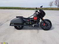MotoGuzziMGX21_24