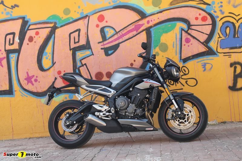 TriumphStreetTriple765RS 49