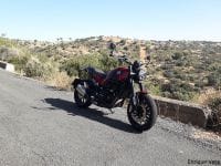 Benelli_Leoncino_500_10