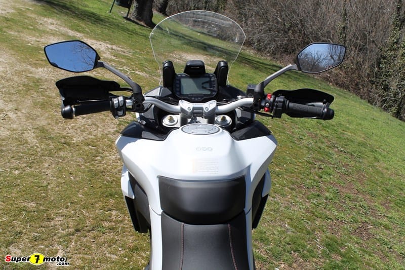 DucatiMultiStrada950 08
