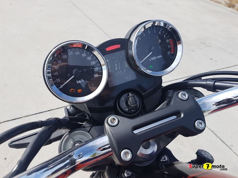 Kawasaki Z900RS 210