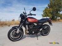 Kawasaki_Z900RS_160