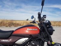 Kawasaki_Z900RS_2
