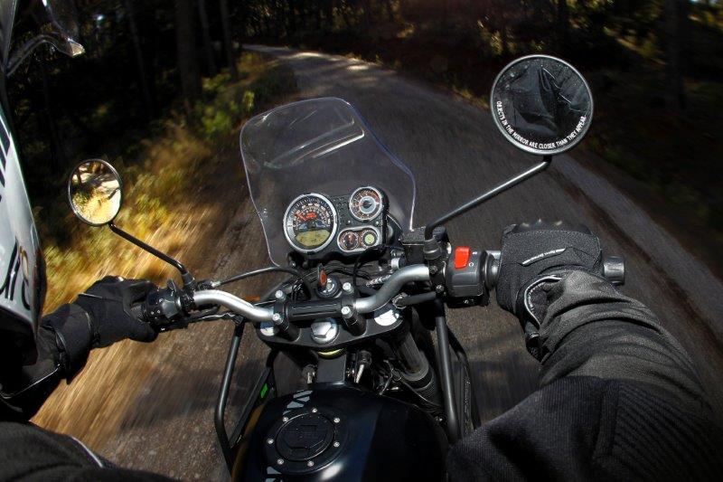 RoyalEnfieldHimalayan 01
