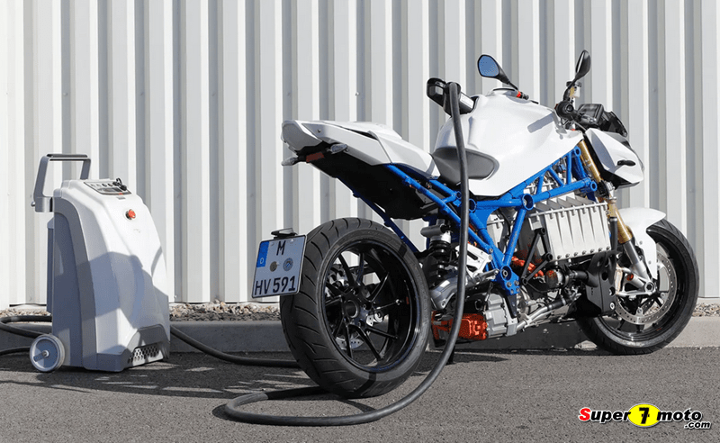 BMW EPower 6