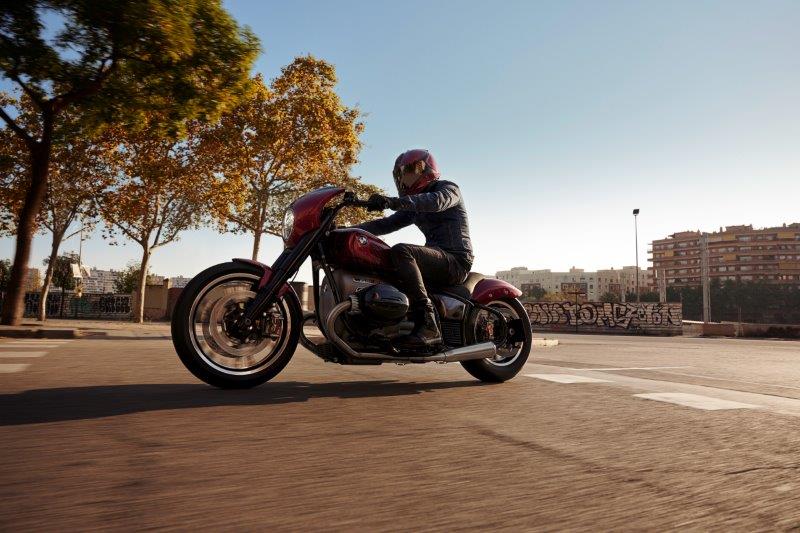 P90375105 highRes bmw motorrad concept