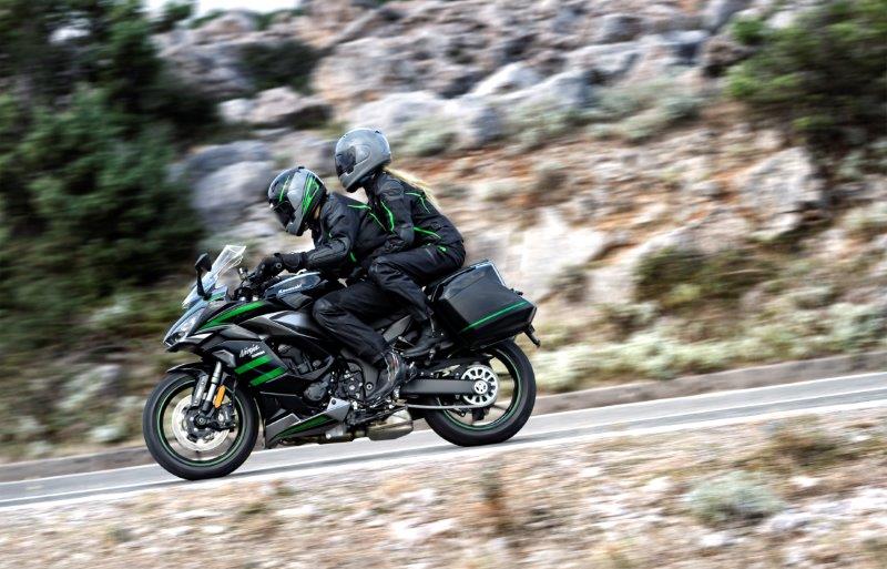 hi 20MY Ninja 1000SX Angle 7