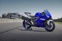 2020_yam_yzf-r320_eu_dpbmc_sta_001_03-71055