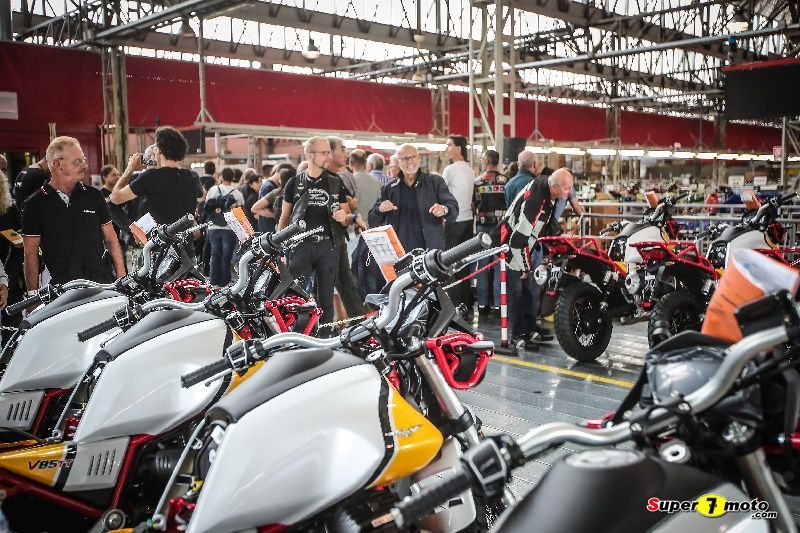 Moto Guzzi Open House visita linea assemblaggio 2