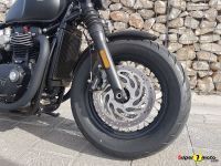 Triumph_Bobber_Black_9