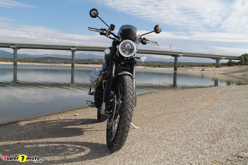 TriumphScrambler1200XC 04