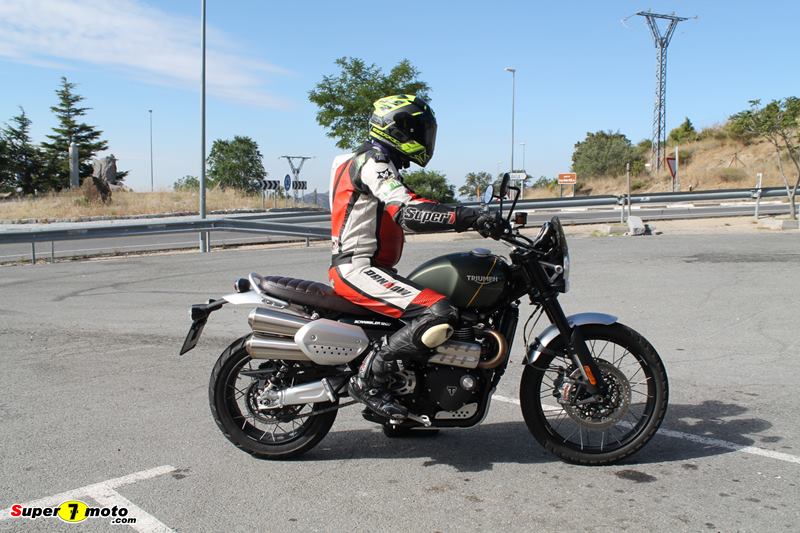 TriumphScrambler1200XC 28