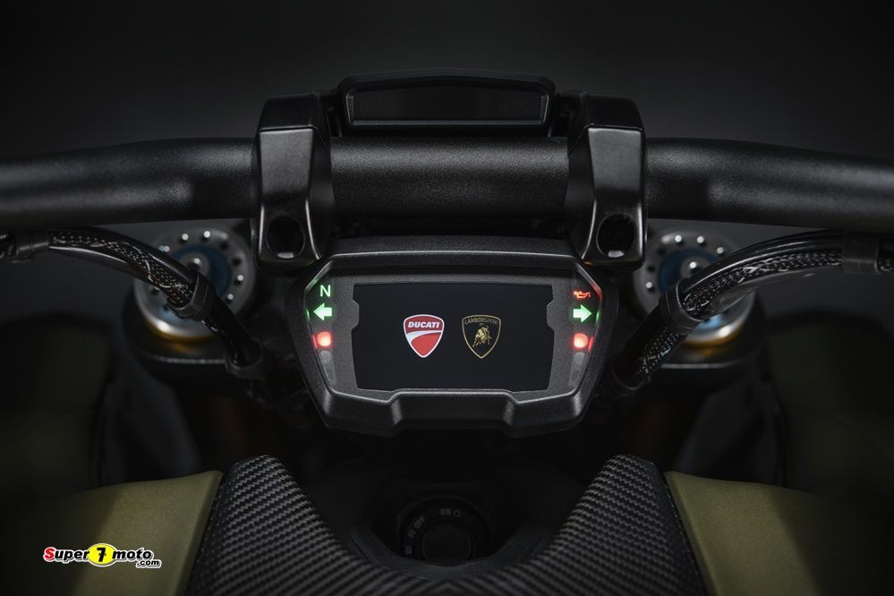 DUCATI DIAVEL 1260 LAMBORGHINI 26 UC213079 Mid