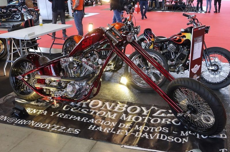 5e666ba20de694ca6b3493d5 old custom flames gana el madrid bike show de motorama 2020