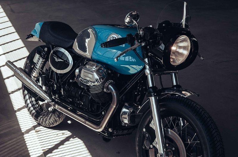 WTS Guzzi Deus 4