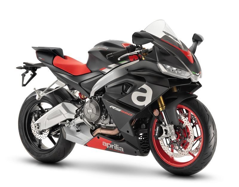 ApriliaRS660 03
