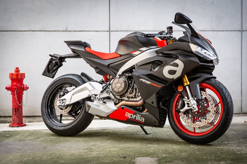 ApriliaRS660 14