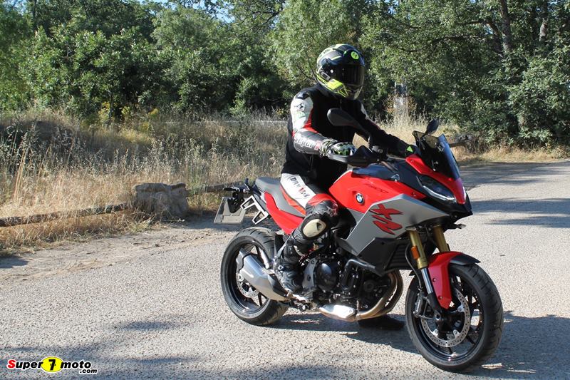 BMW F900XR 2020 11