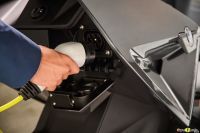P90428692_highRes_the-new-bmw-ce-04-th