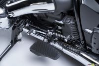 P90430868_highRes_the-new-bmw-r-18-b-f