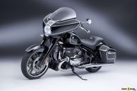 P90430874_highRes_the-new-bmw-r-18-b-f