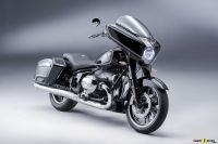 P90430878_highRes_the-new-bmw-r-18-b-f