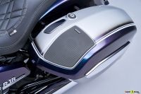 P90430902_highRes_the-new-bmw-r-18-b-0