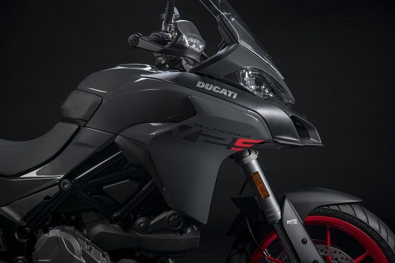 MY22 Ducati Multistrada V2S Grey ST 67 UC338664 High