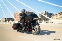 CVO_Road_Glide_Riding