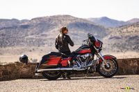 CVO_Street_Glide_Lead_1