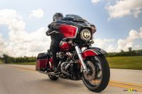 CVO_Street_Glide_Riding