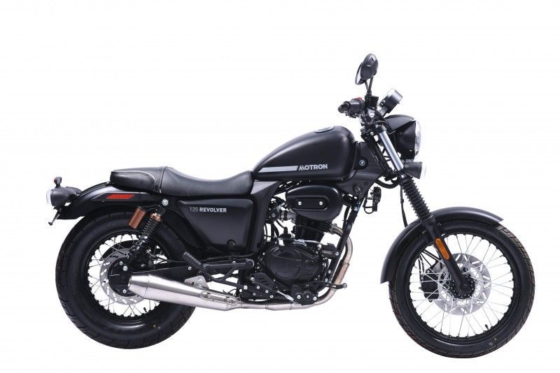 01. Revolver 125 