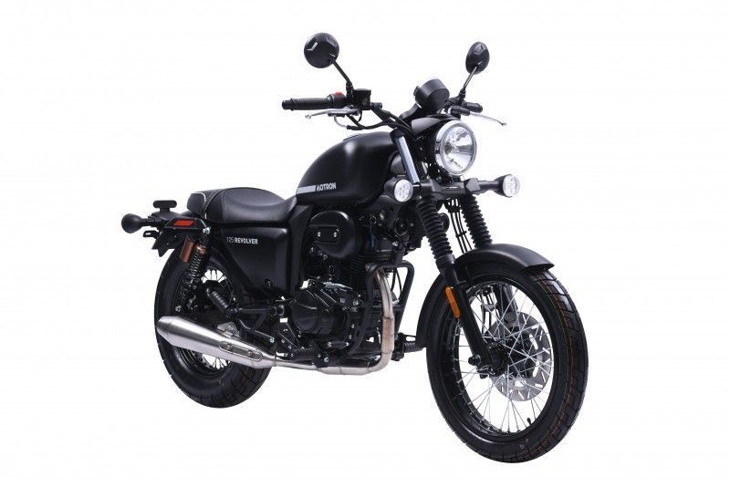 02. Revolver 125 