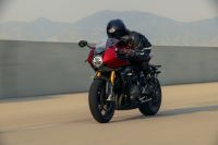 Ndp_Triumph_SpeedTriple1200RR_27