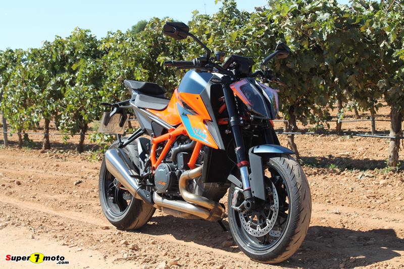 KTM1290DukeR 09