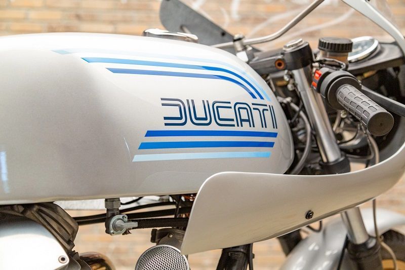 Ducati BaT900S Silver 46 69341