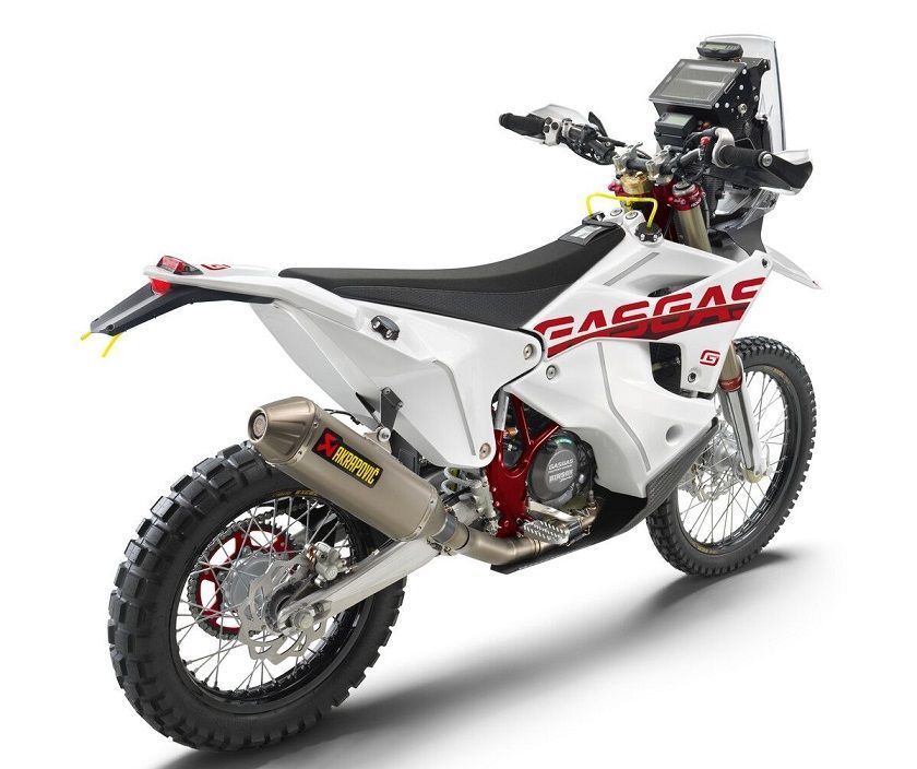 33752 Travel RX 450F 2023 Studio 1 1