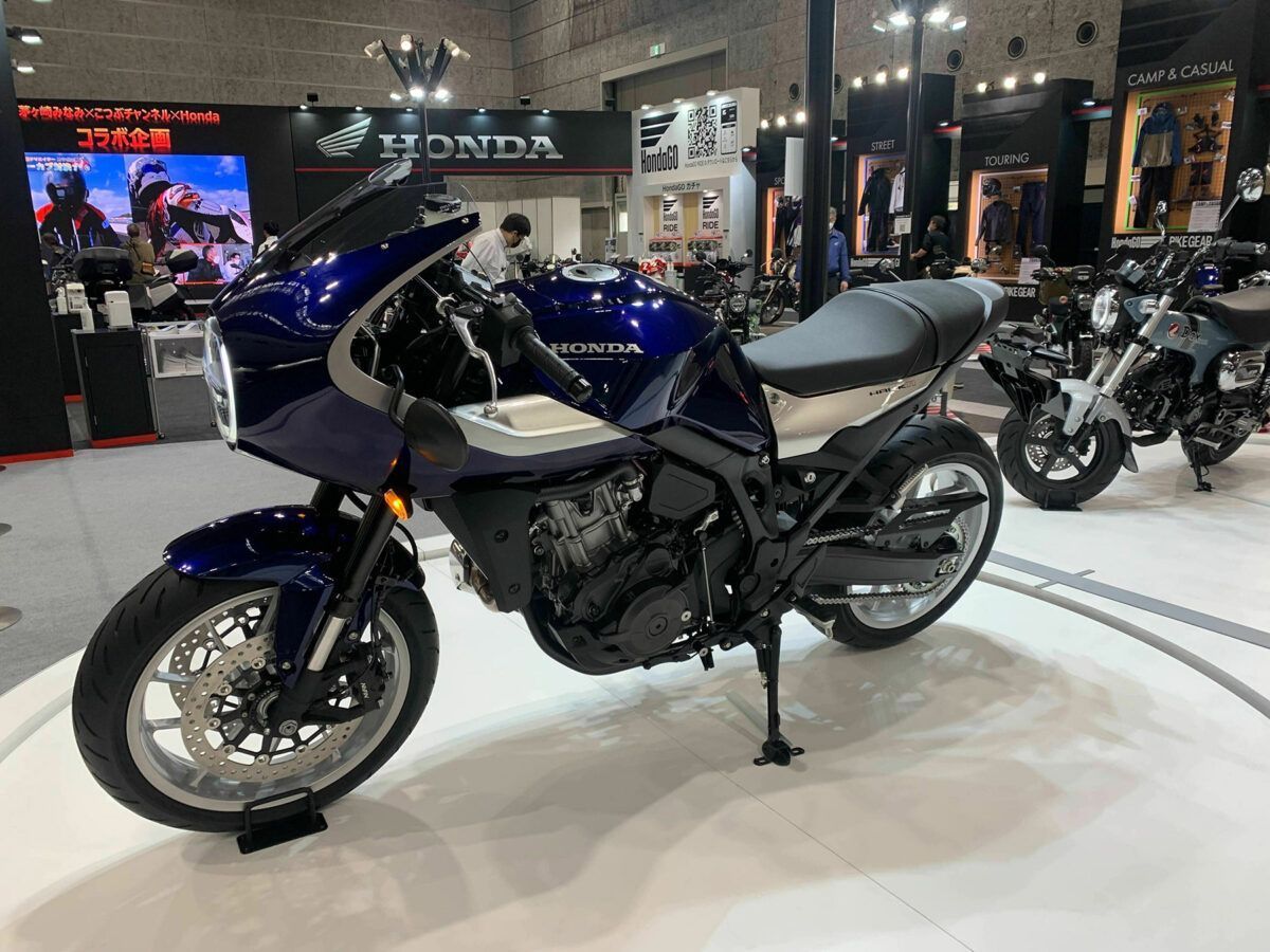 Honda Hawk 11 2