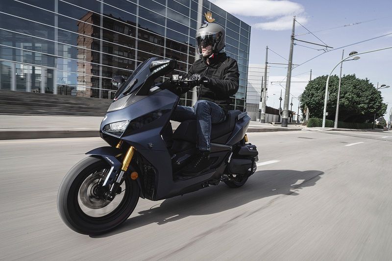 Wottan Storm R 1305