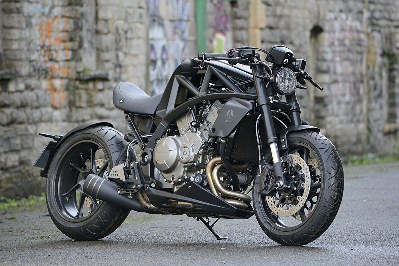 ARIEL ACE BLACK EDITION 01 LoRes