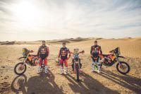 565092_Team_Red_Bull_KTM_Dakar_2024_Team_Shooting_Red_Bull_KTM_Rally_2024