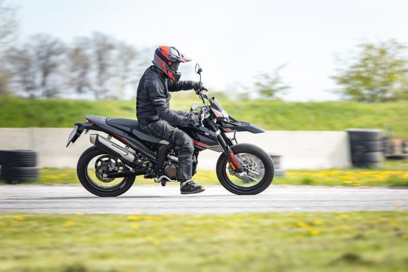 NDP MALAGUTI XSM125 ACCION 4