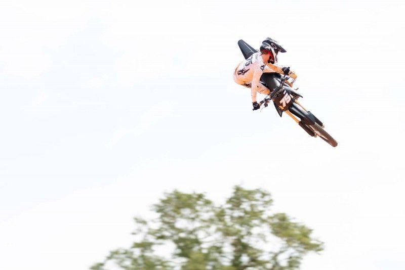 Triumph MX250 videos 02