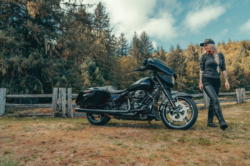 Harley Davidson Night 4