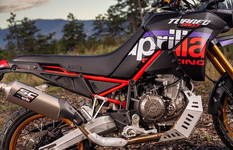 40 Aprilia Tuareg Rally