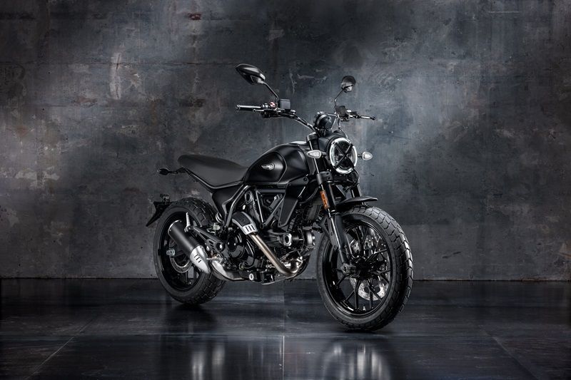 02 MY25 SCRAMBLER DARK 7 UC702900 High