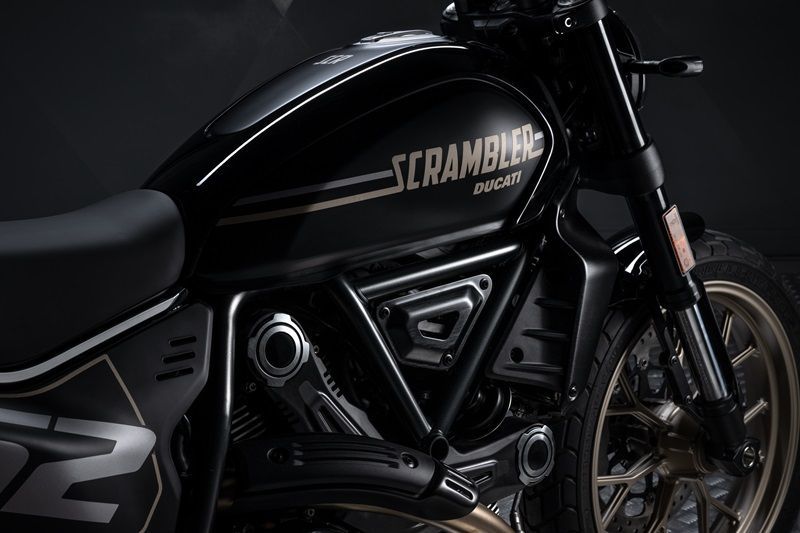 09 MY25 SCRAMBLER FULL THROTTLE DETAILS 21 UC702907 High