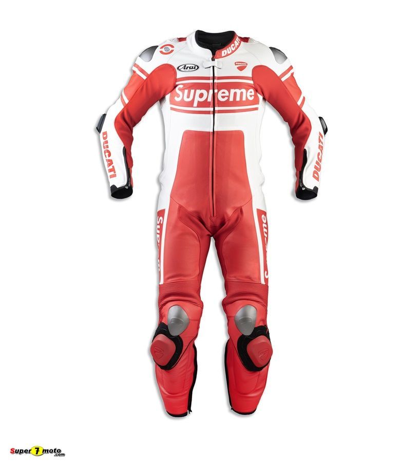 MY25 DUCATI STREETFIGHTERV4 SUPREME 09 UC642061 High